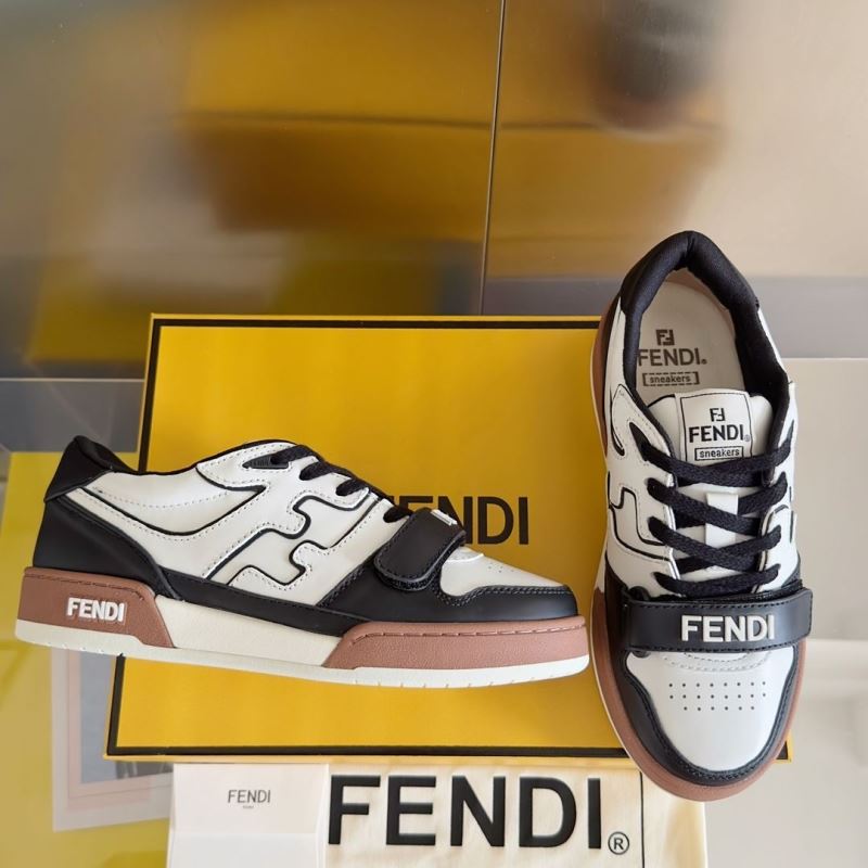 Fendi Low Shoes